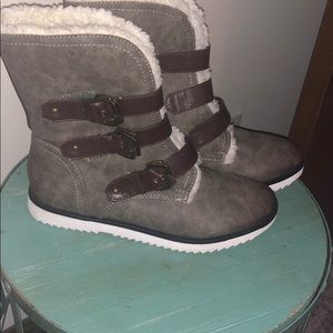 Sonoma winter boots Sherpa size 9